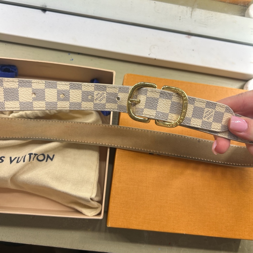 Louis Vuitton AUTHENTIC Damier Azur Pattern Belt - 2018.